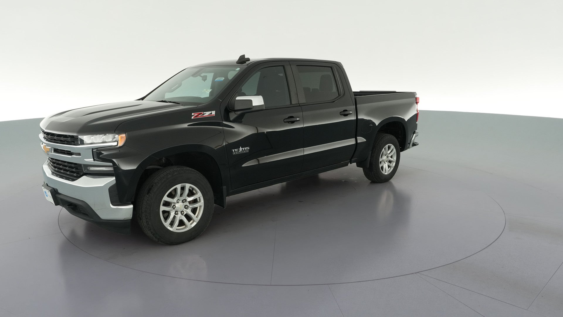2019 Chevrolet Silverado 1500 Crew Cab vehicle photo