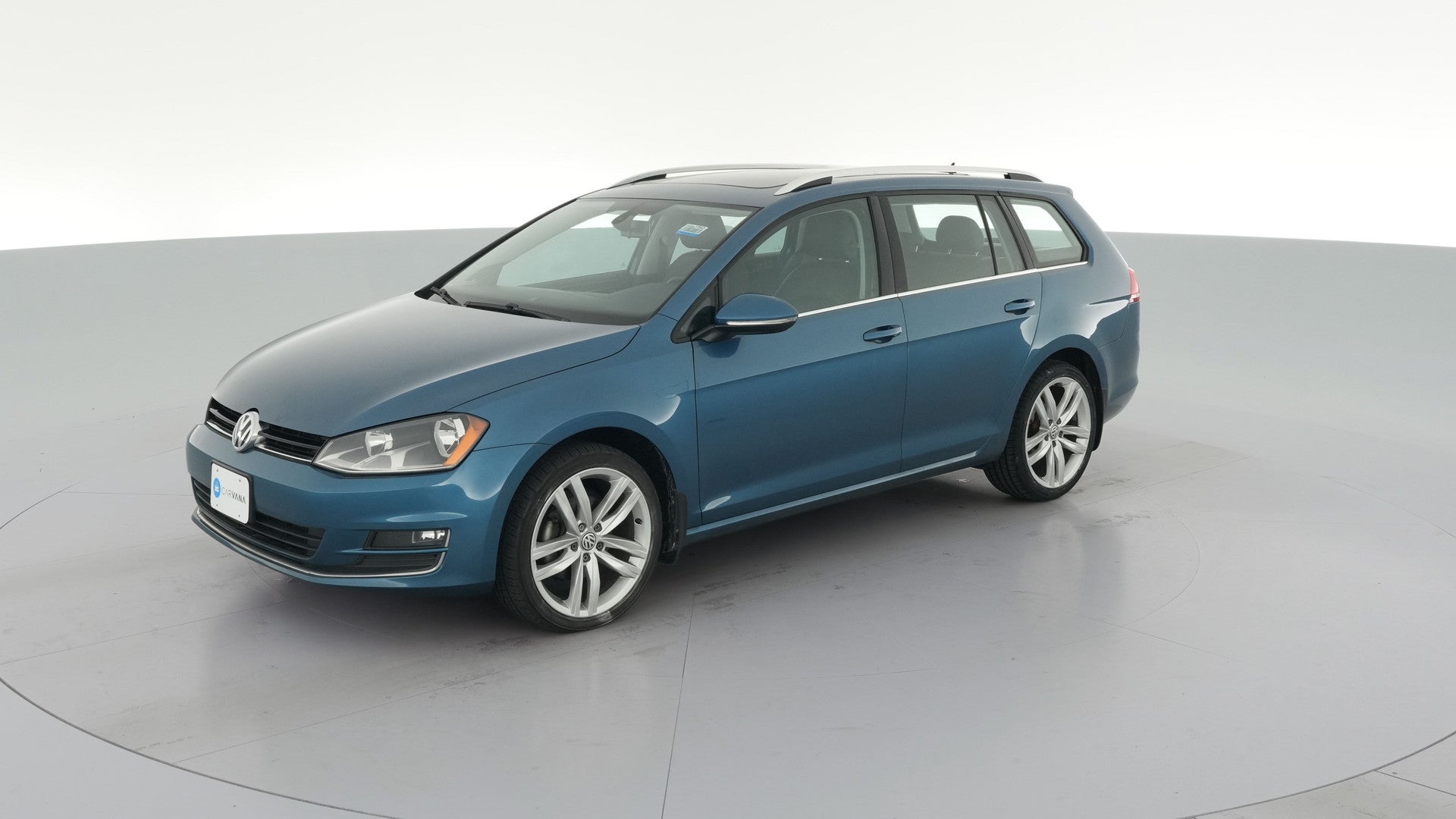 2015 Volkswagen Golf SportWagen vehicle photo