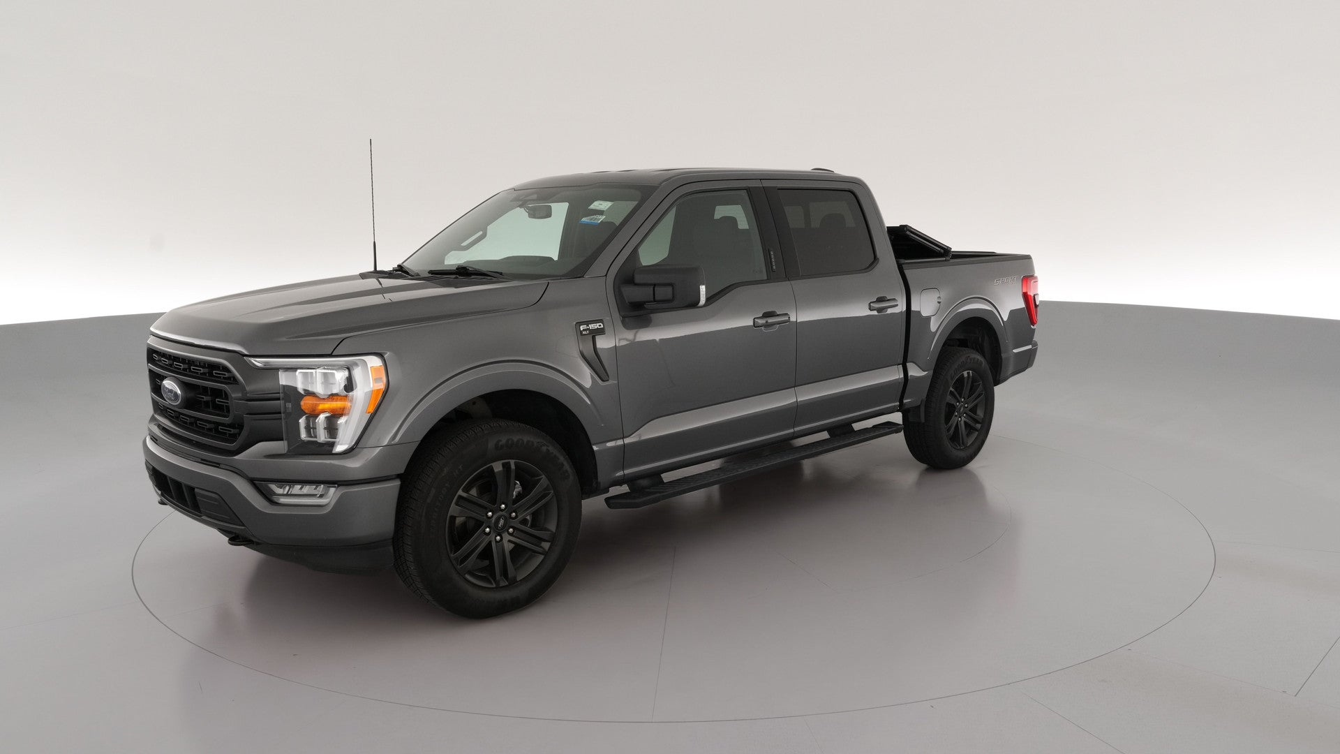 2022 Ford F150 SuperCrew Cab vehicle photo