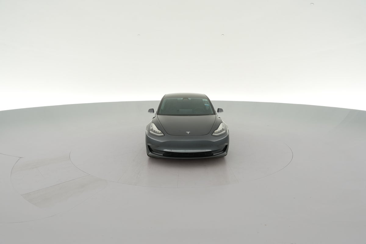 2019 Tesla Model 3 Long Range All-Wheel Drive in Midnight Silver Metallic — 360° view 1