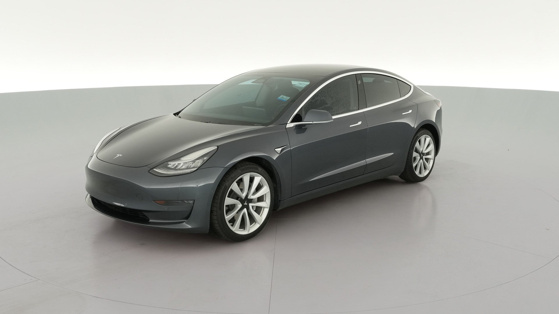 2019 Tesla Model 3 vehicle photo