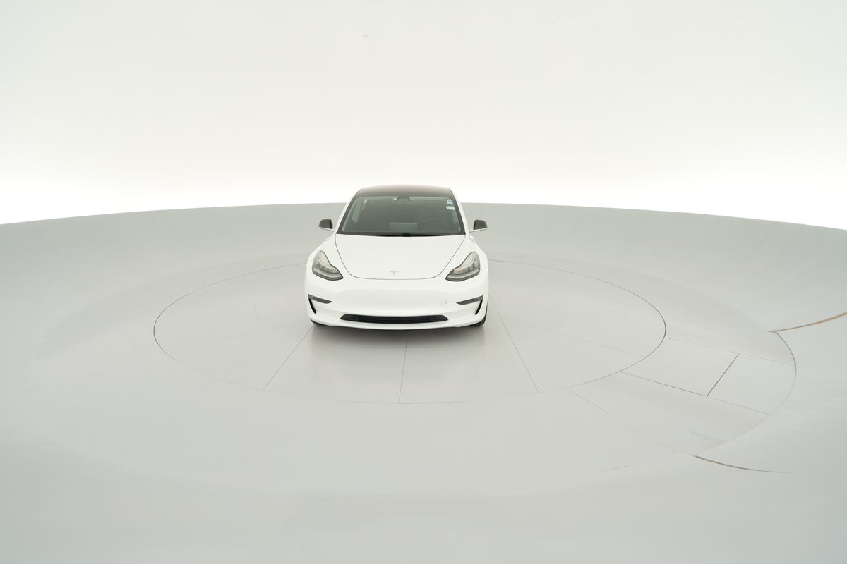 2018 Tesla Model 3 Performance All-Wheel Drive in Pearl White — 360° view 1