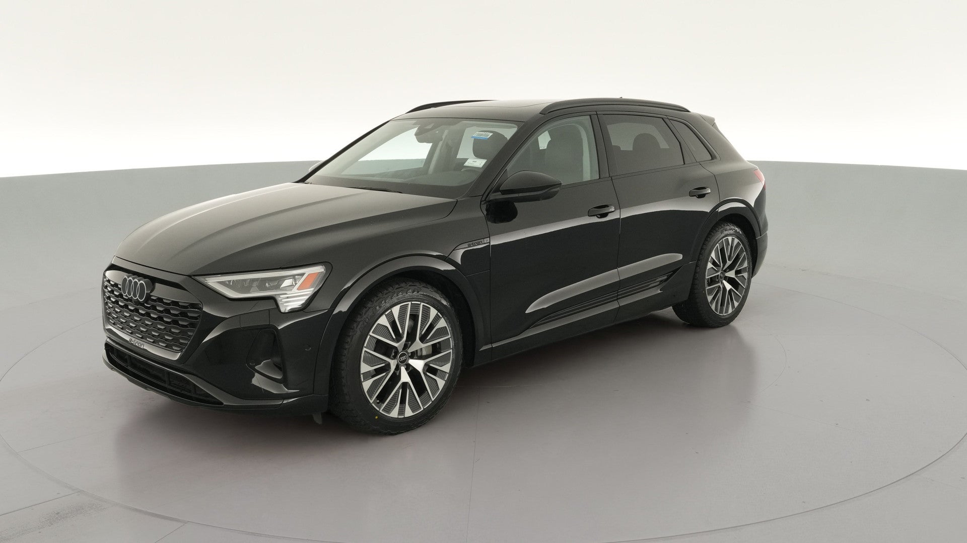 2024 Audi Q8 e-tron vehicle photo