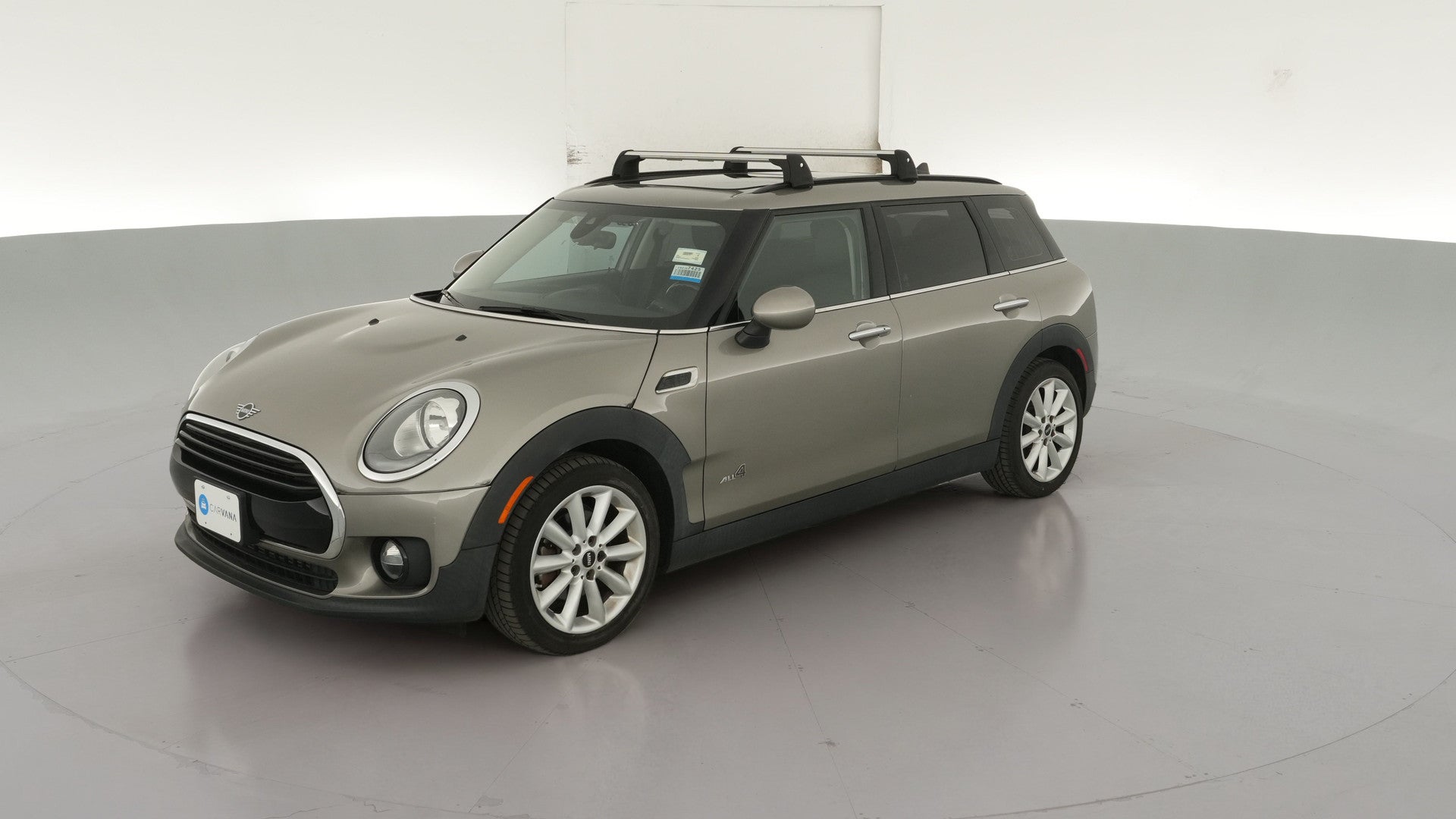 2019 MINI Clubman vehicle photo