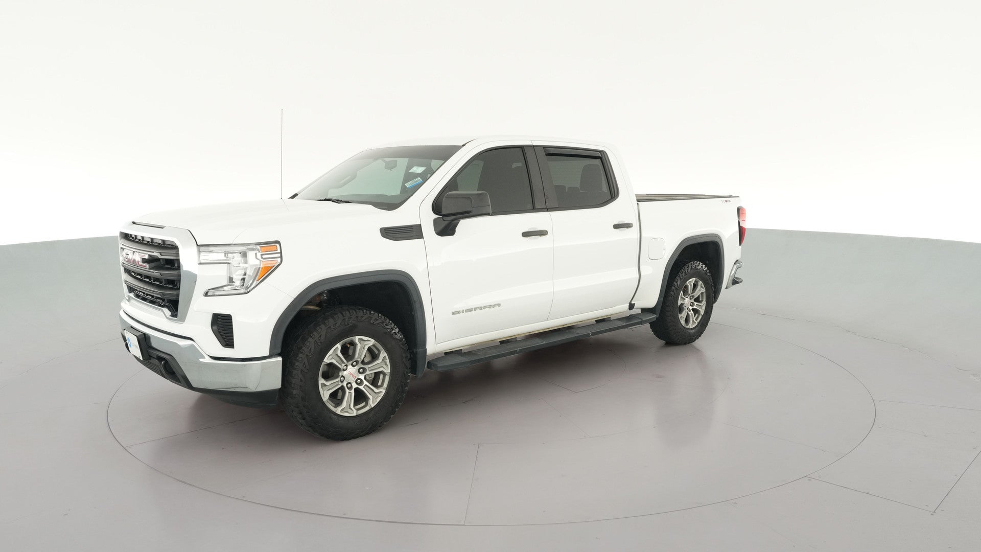 2021 GMC Sierra 1500 Crew Cab vehicle photo