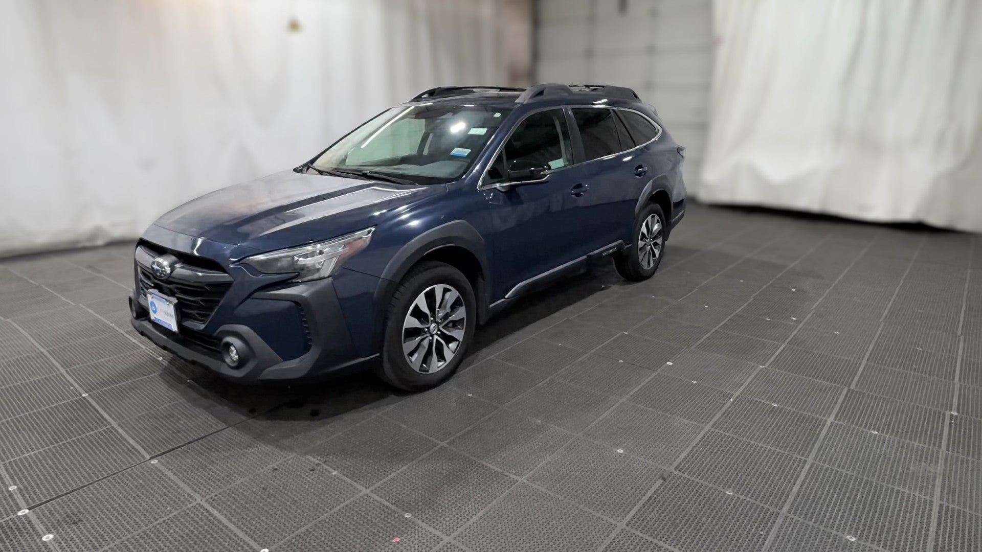 2023 Subaru Outback vehicle photo
