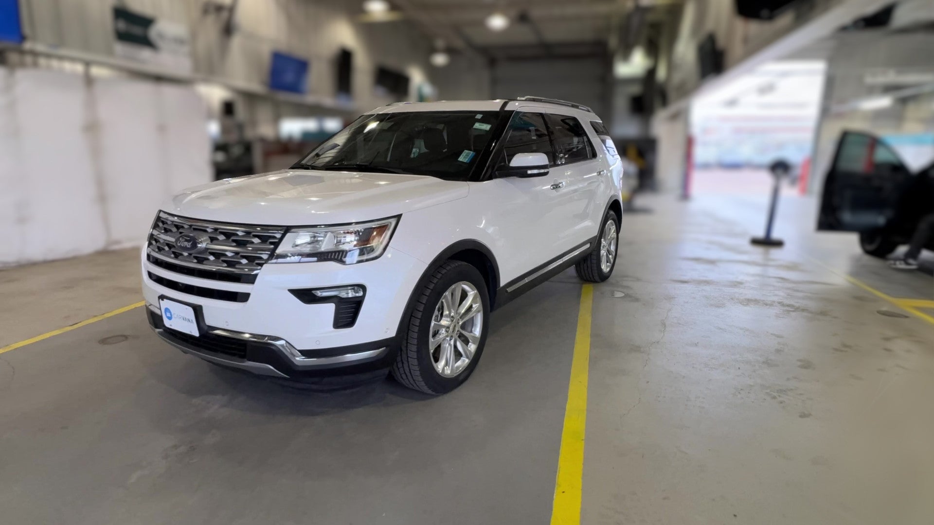 2018 Ford Explorer vehicle photo