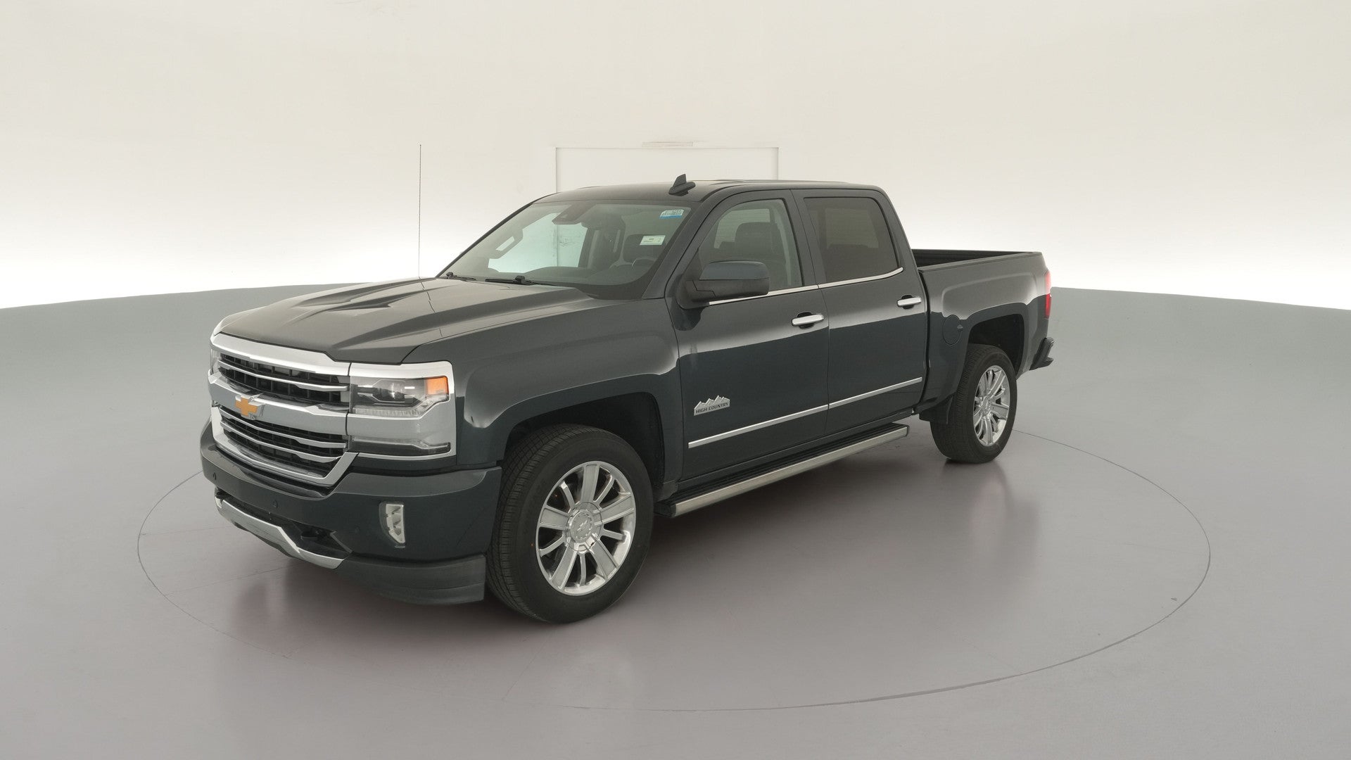 2017 Chevrolet Silverado 1500 Crew Cab vehicle photo