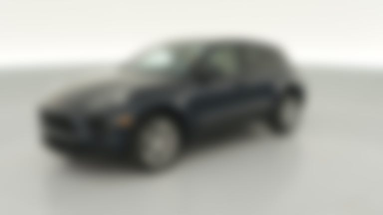 2021 Porsche Macan vehicle photo