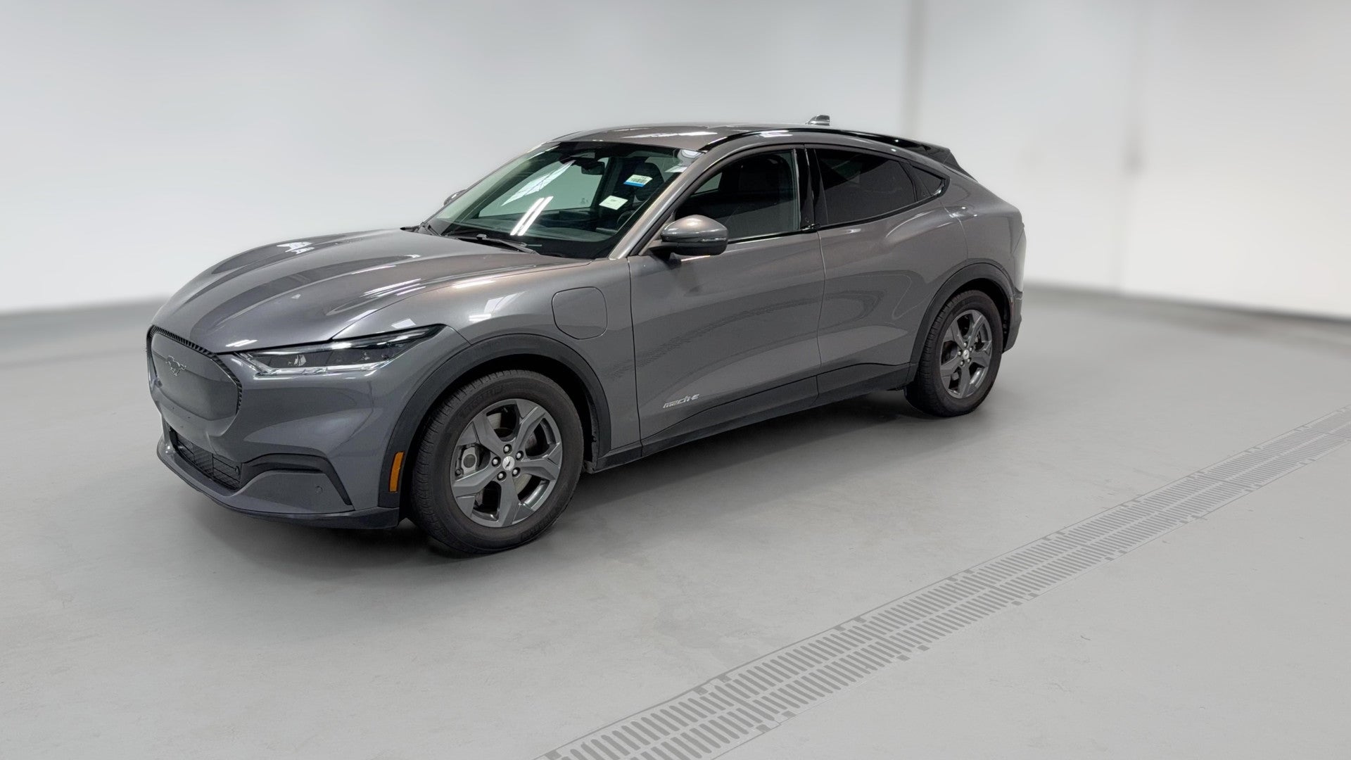 2021 Ford Mustang MACH-E vehicle photo