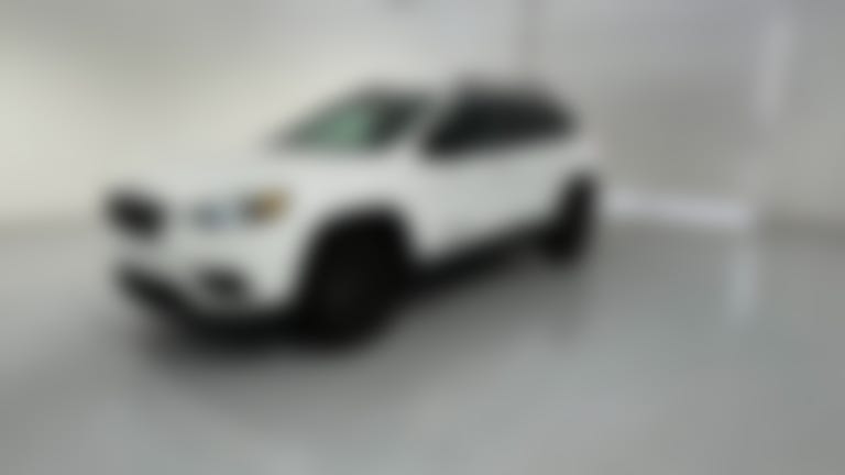 2023 Jeep Cherokee vehicle photo