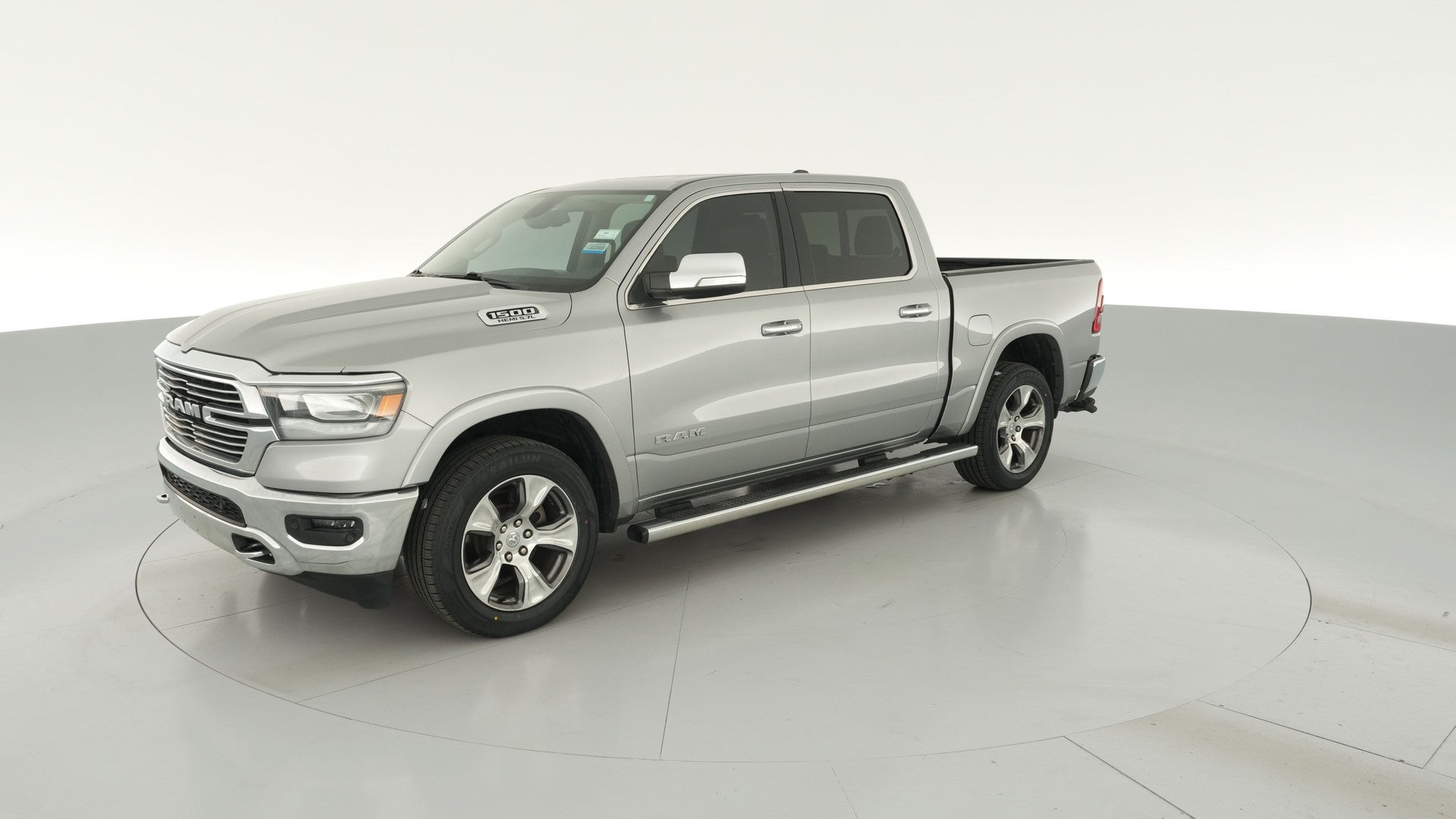 2020 Ram 1500 Crew Cab vehicle photo