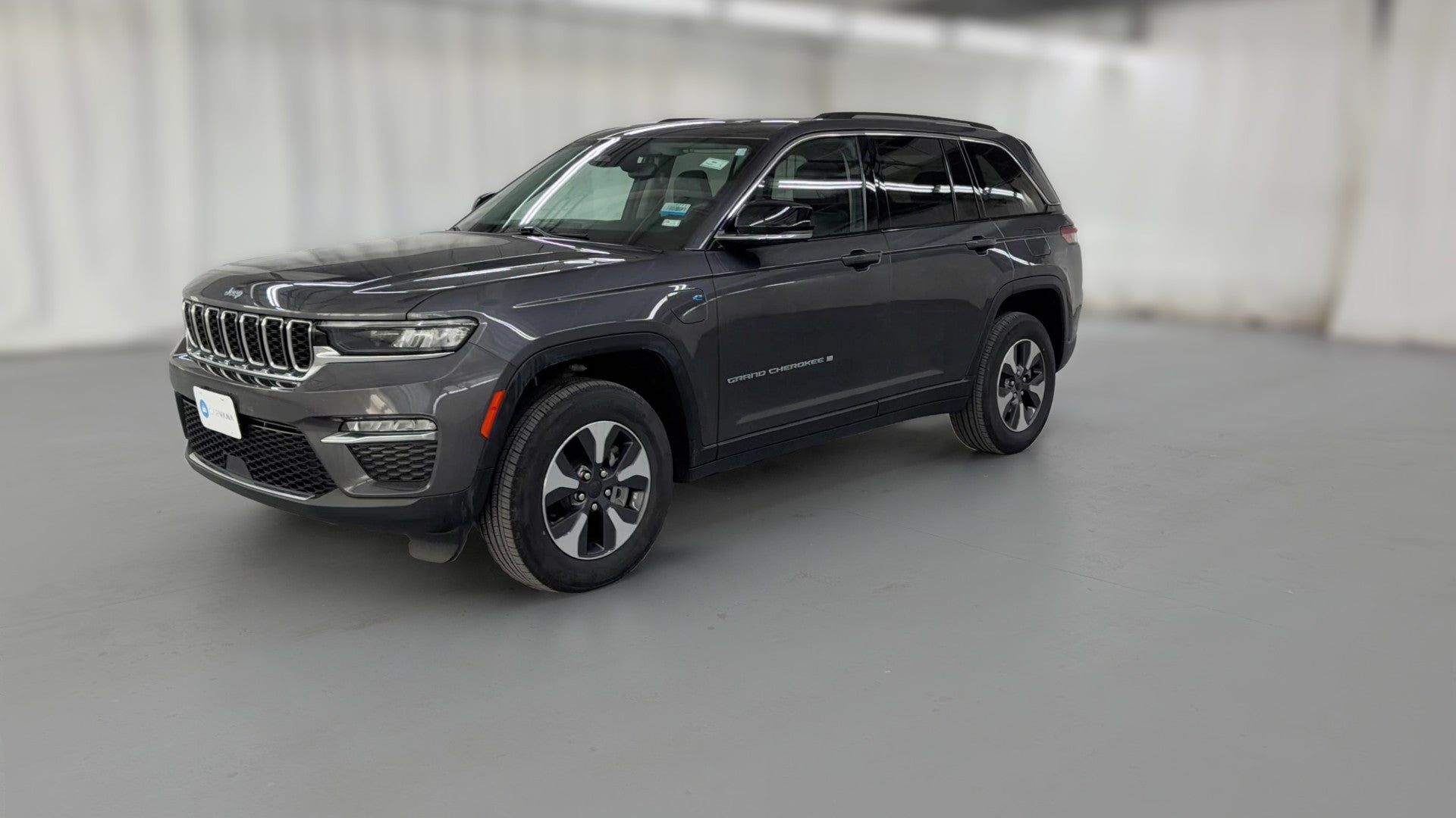 2022 Jeep Grand Cherokee 4xe vehicle photo