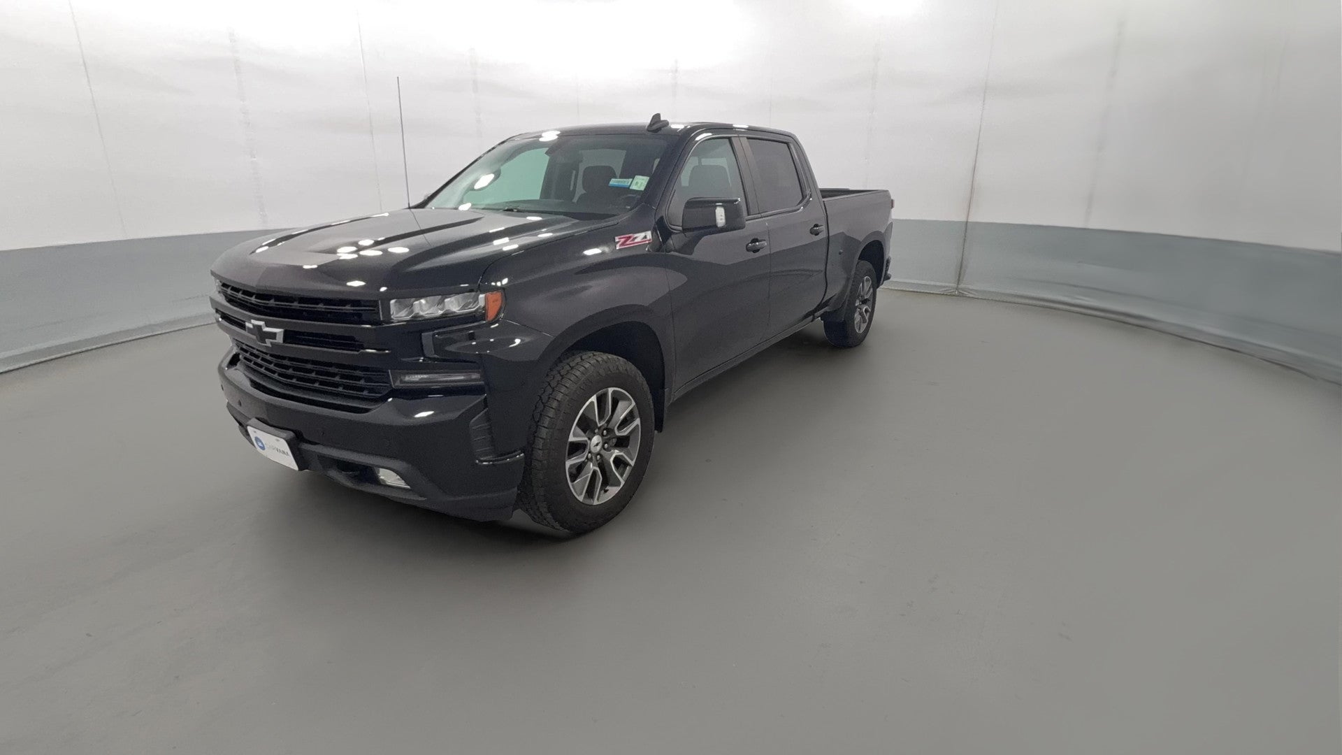 2021 Chevrolet Silverado 1500 Crew Cab vehicle photo