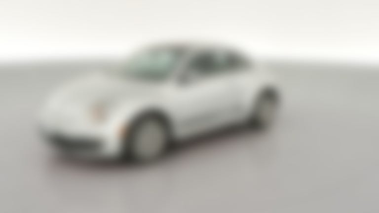 2013 Volkswagen Beetle vehicle photo