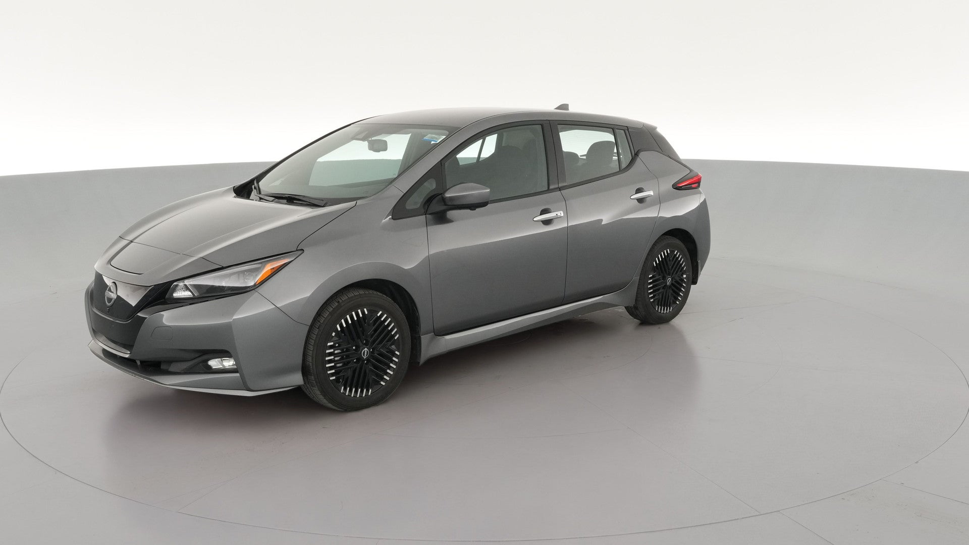 2025 Nissan LEAF vehicle photo