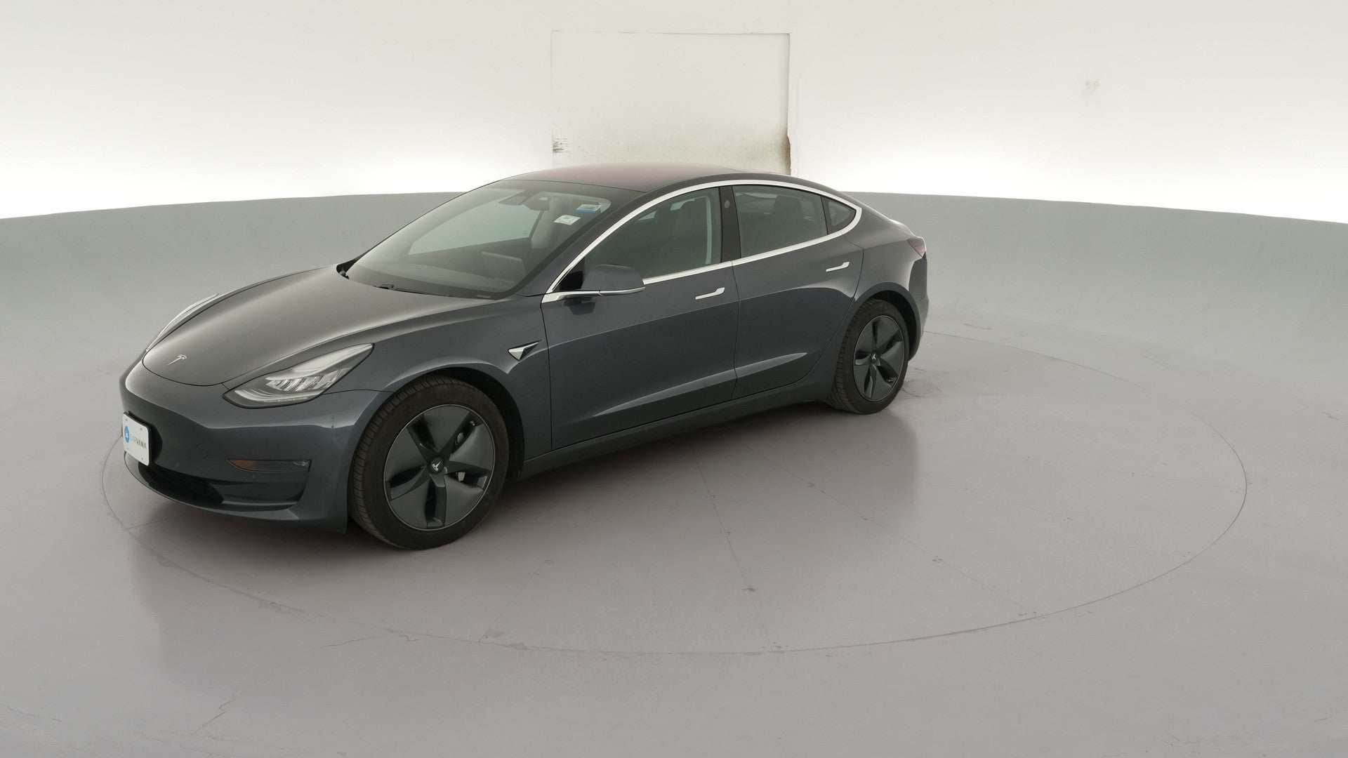 2019 Tesla Model 3 vehicle photo