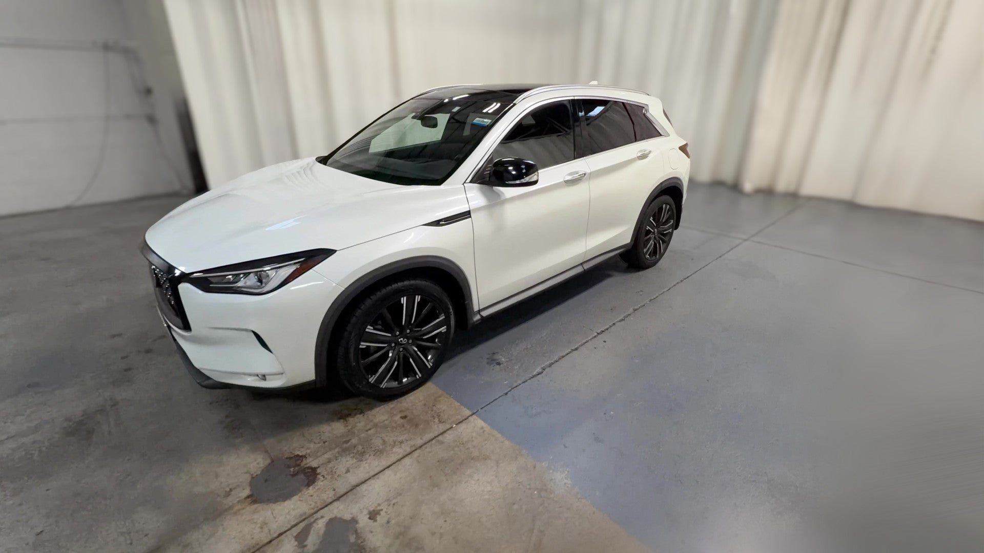 2022 INFINITI QX50 vehicle photo
