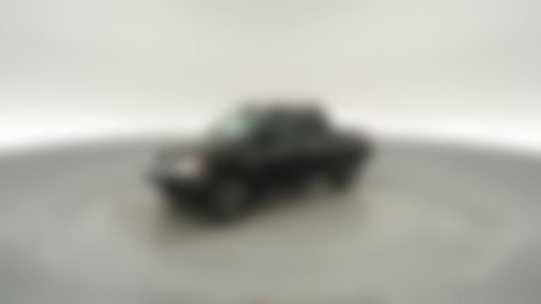 2017 Nissan Frontier Crew Cab vehicle photo