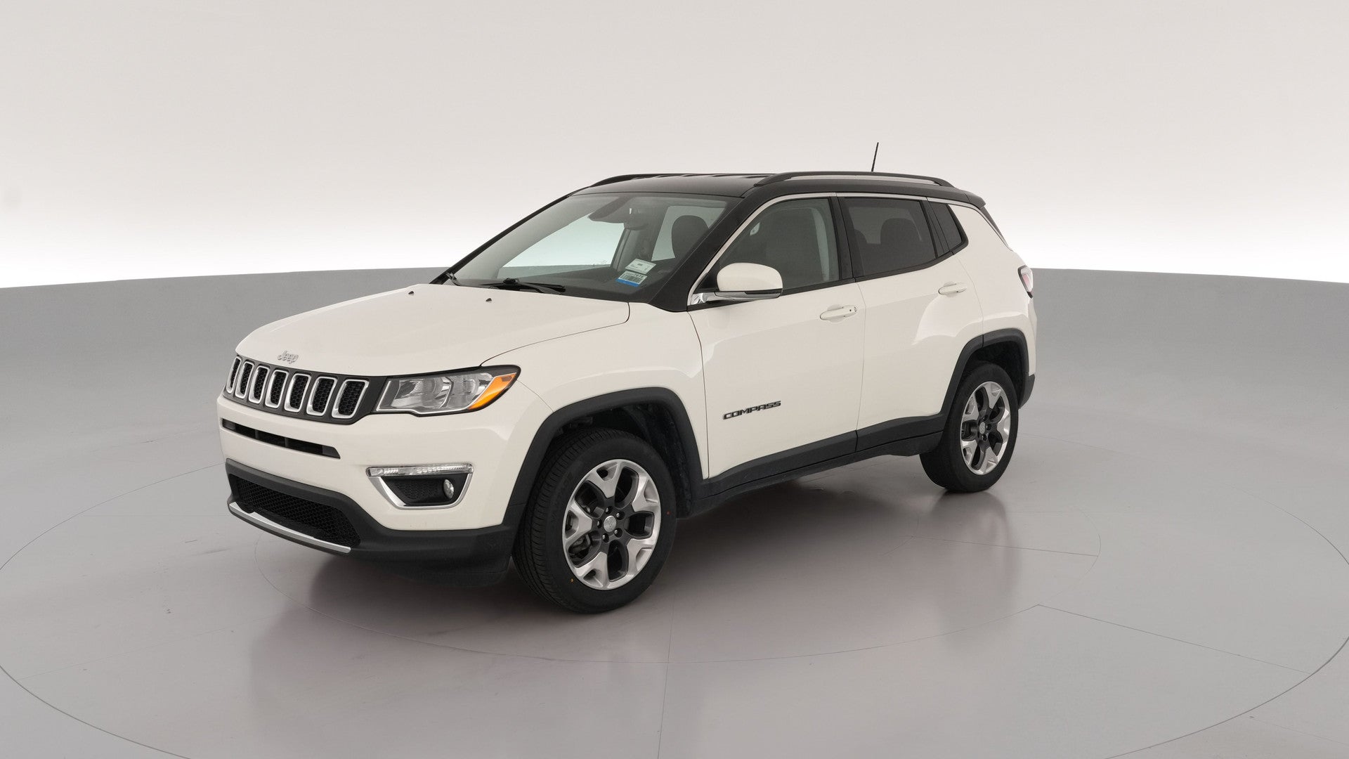 2019 Jeep Compass vehicle photo