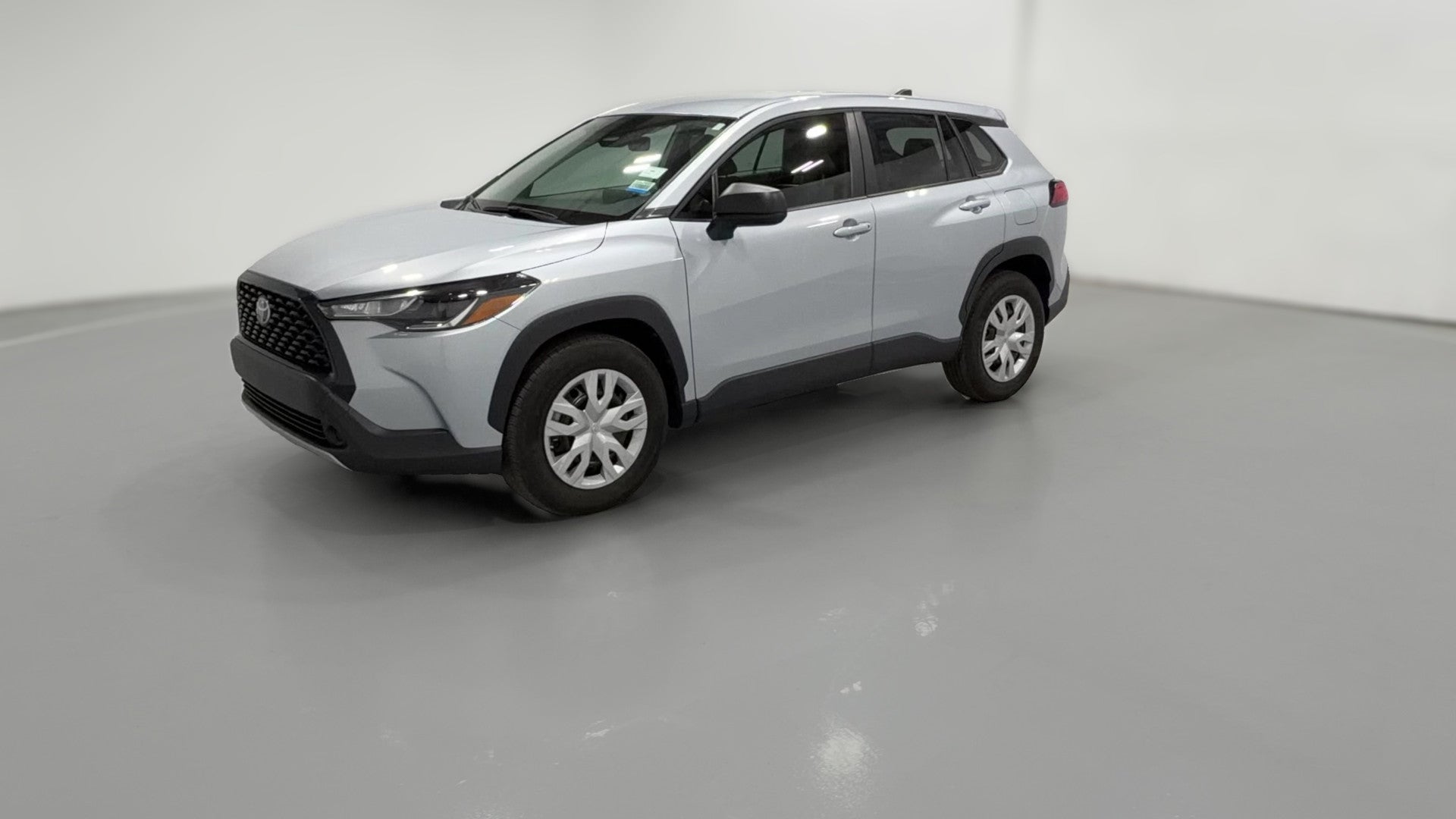 2025 Toyota Corolla Cross vehicle photo