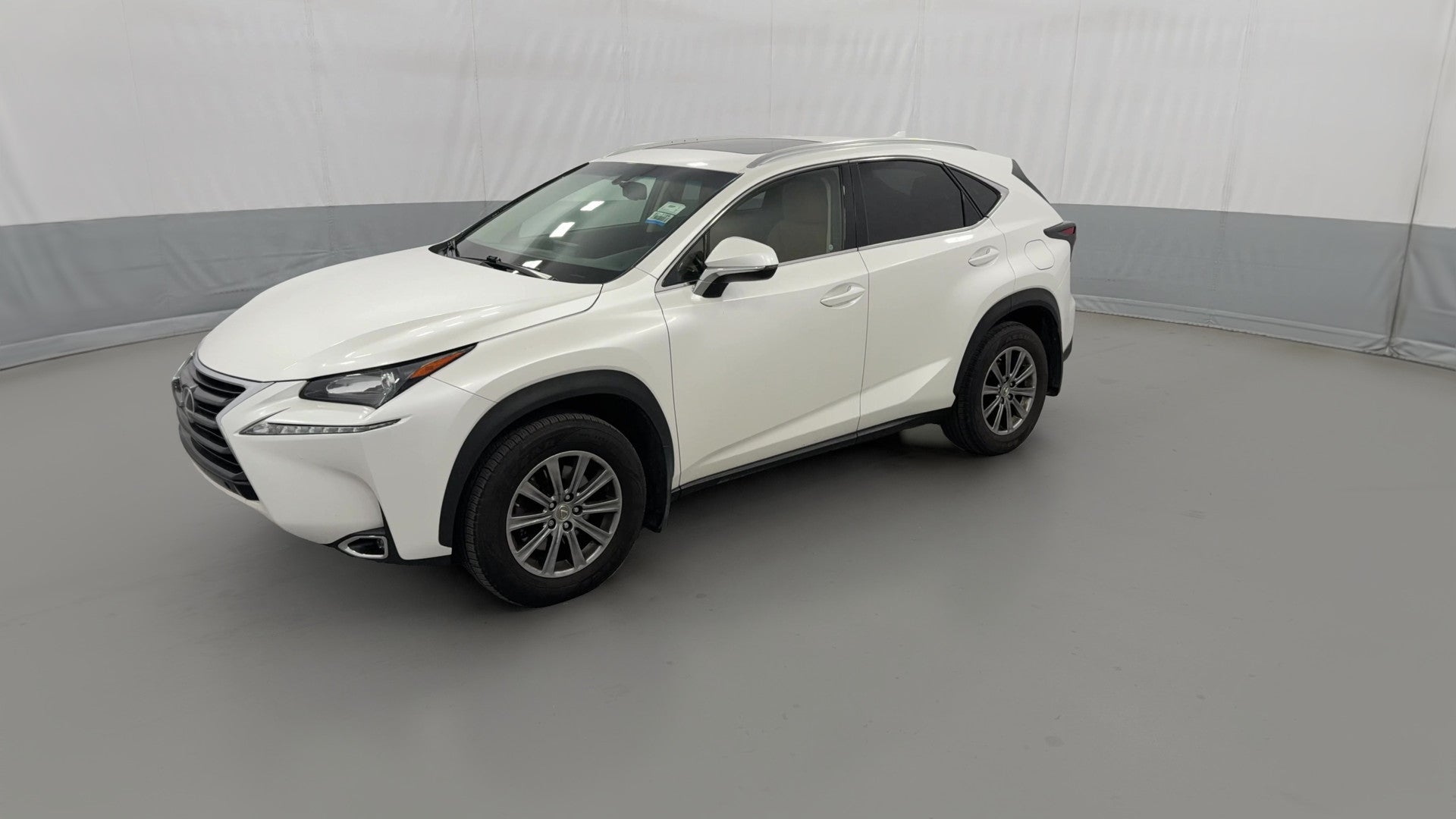 2016 Lexus NX vehicle photo
