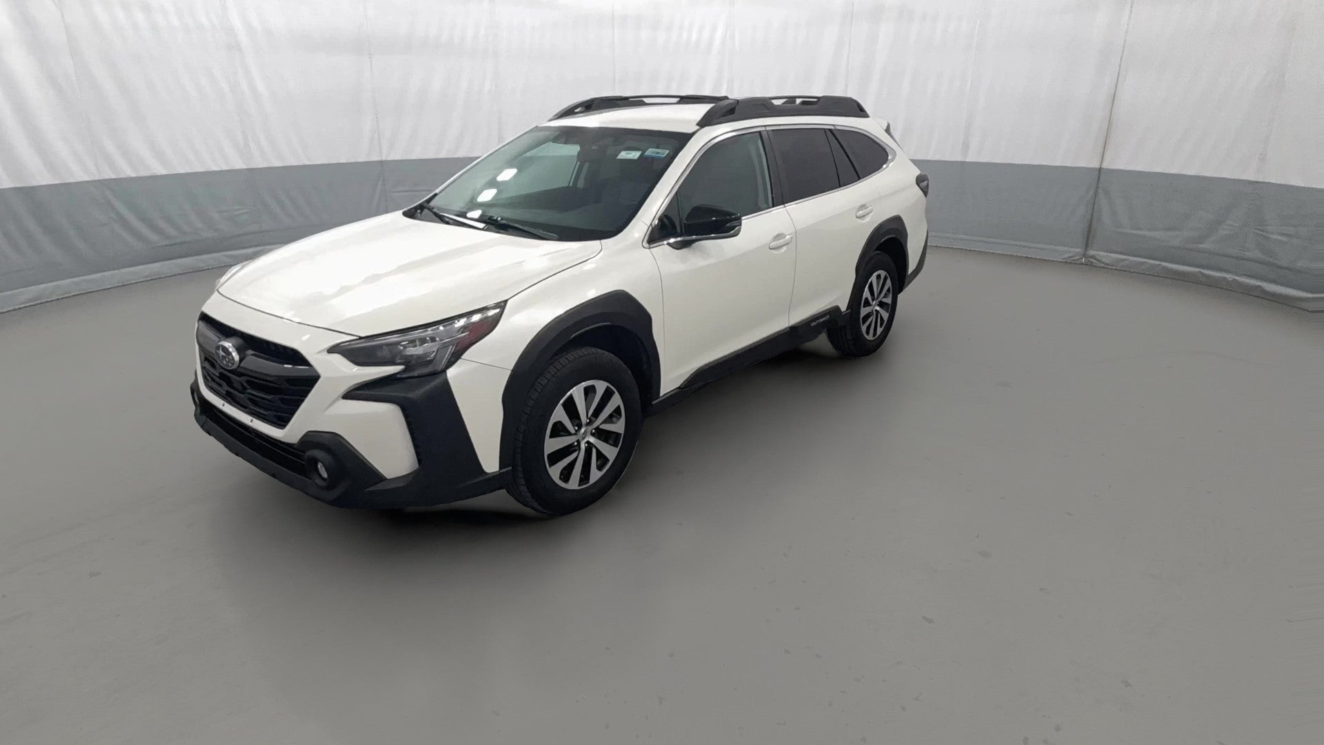 2024 Subaru Outback vehicle photo