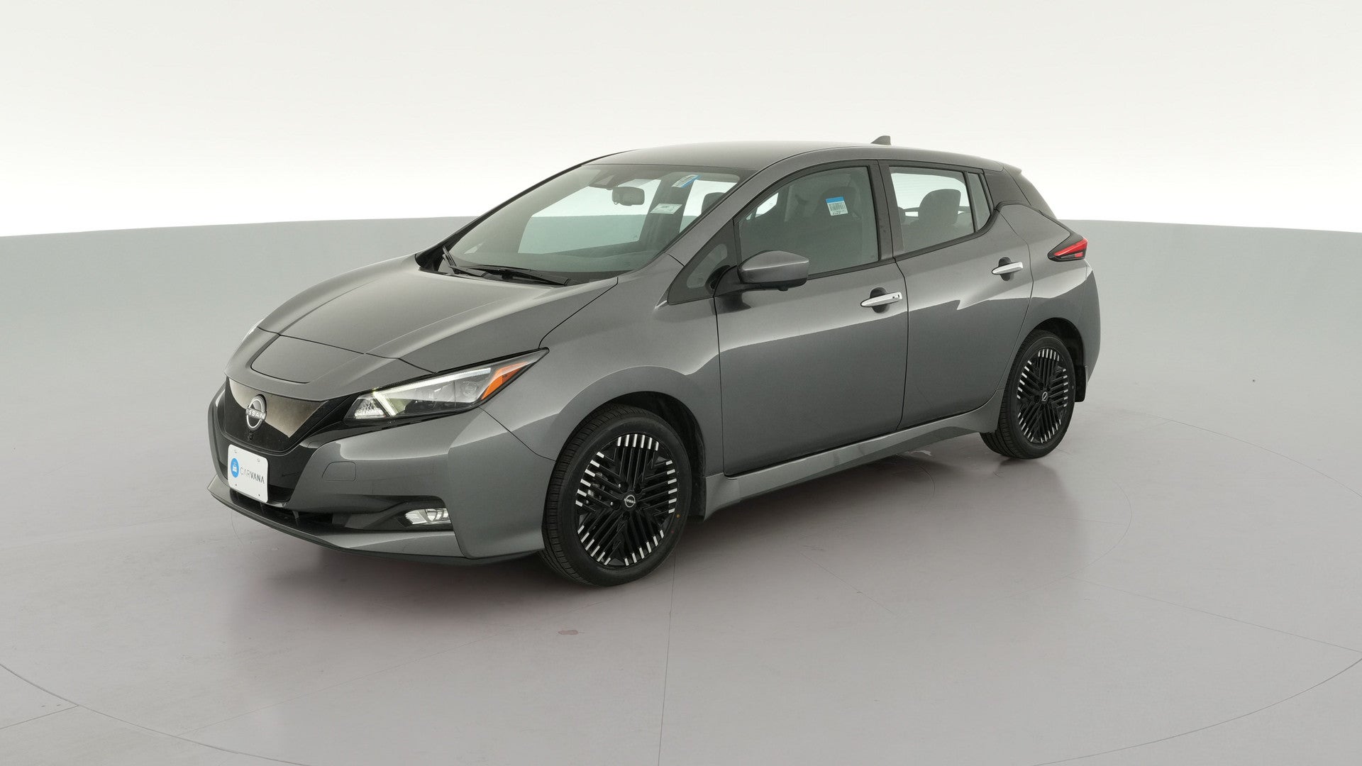 2025 Nissan LEAF vehicle photo
