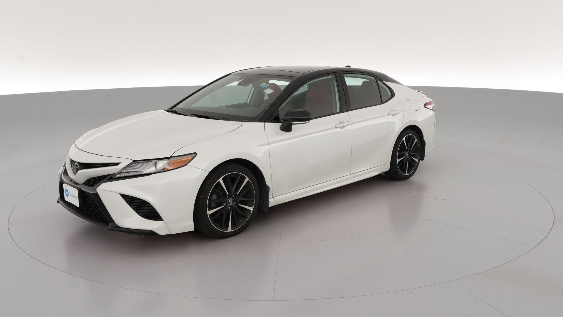 2019 Toyota Camry vehicle photo