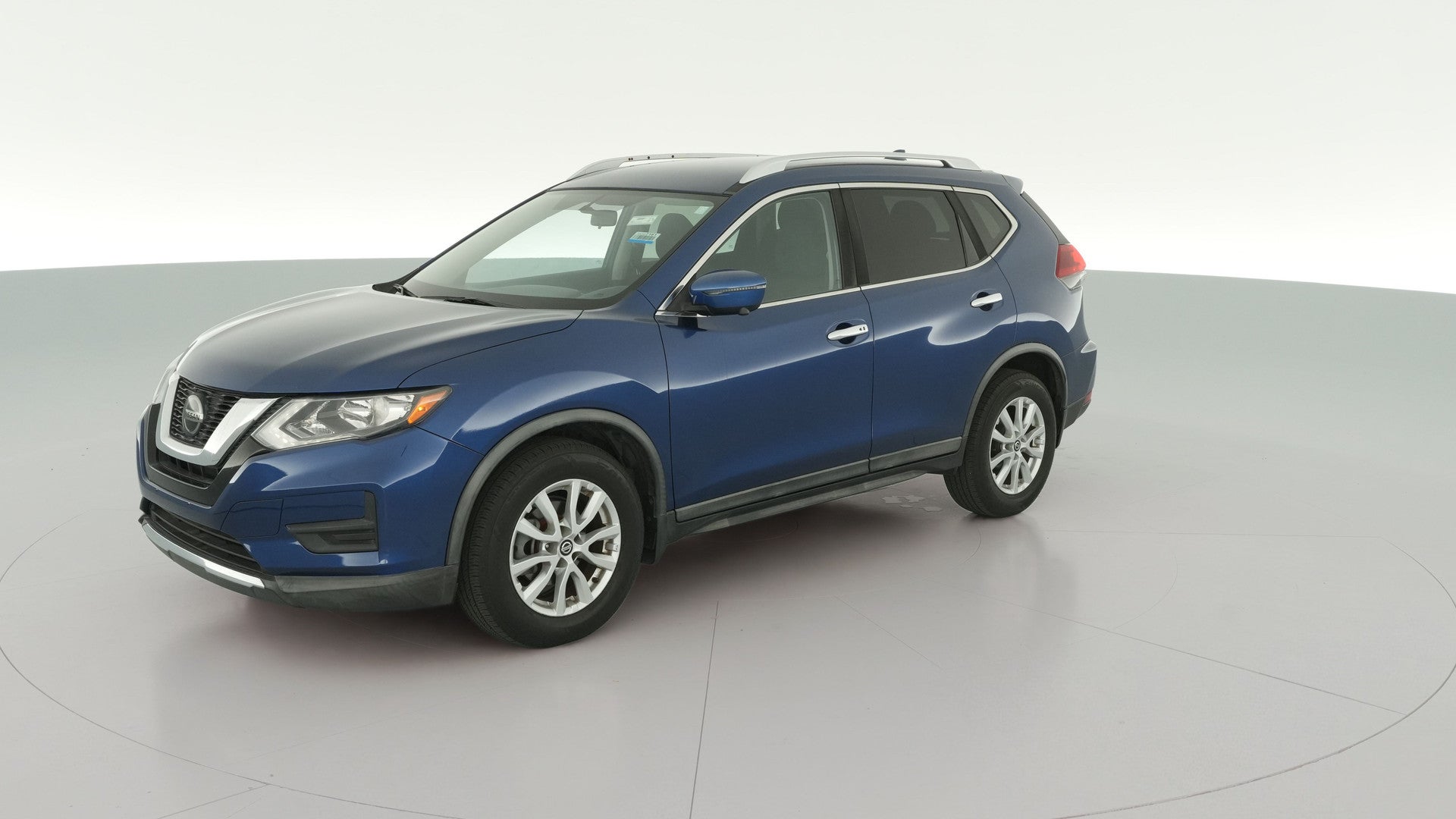 2018 Nissan Rogue vehicle photo