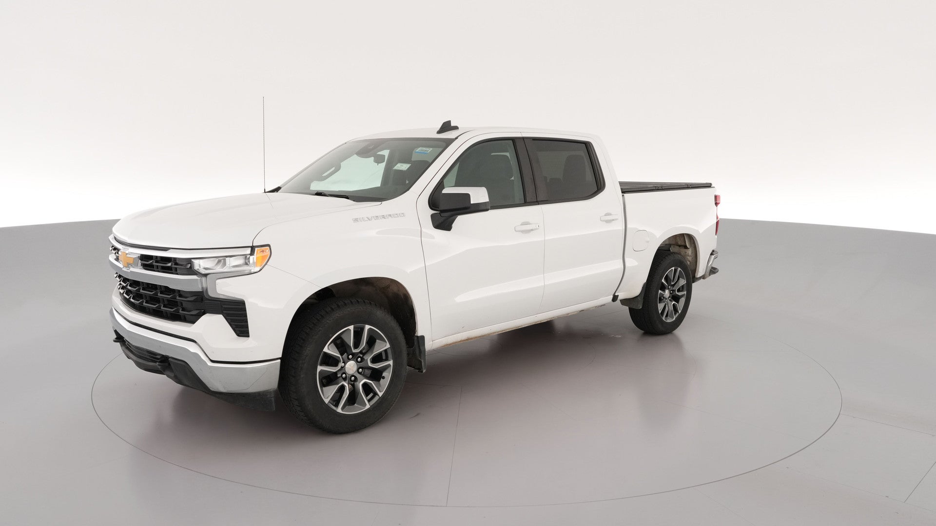 2023 Chevrolet Silverado 1500 Crew Cab vehicle photo