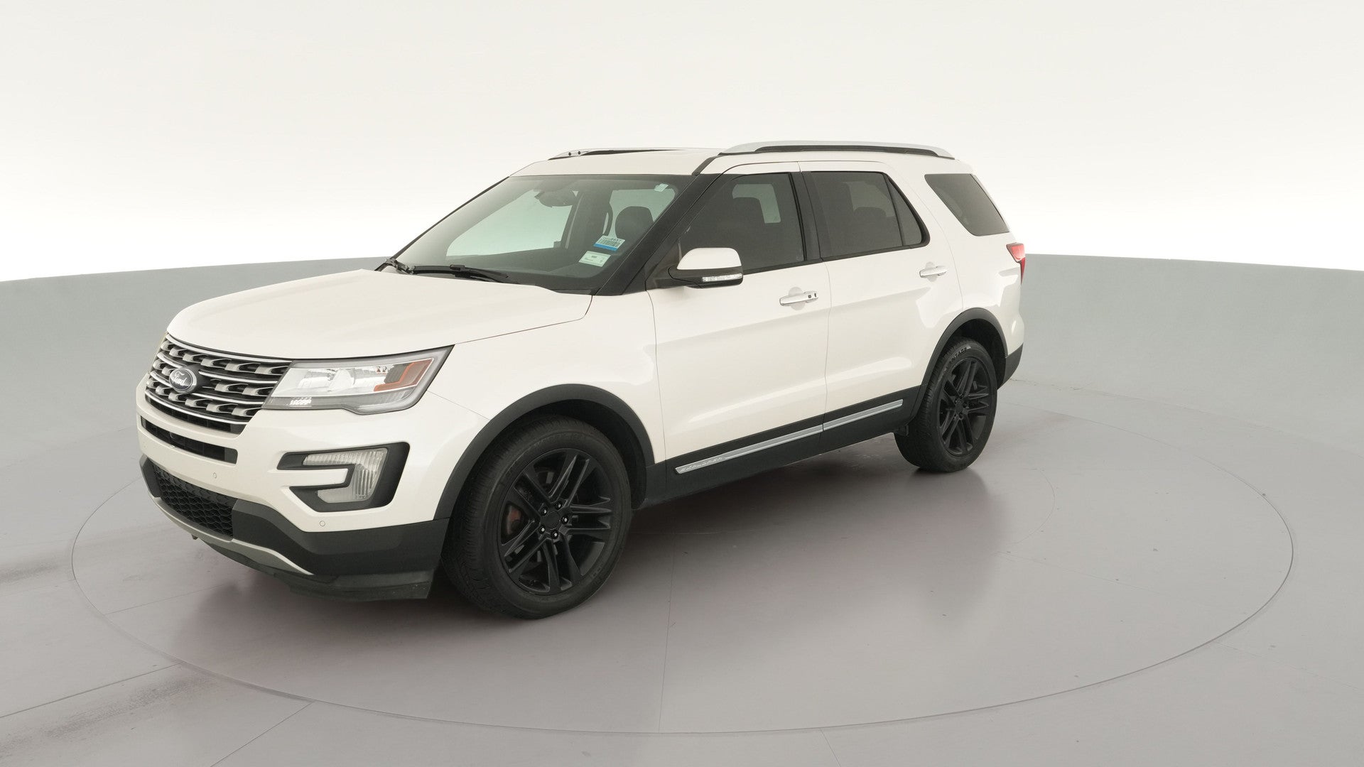2017 Ford Explorer vehicle photo