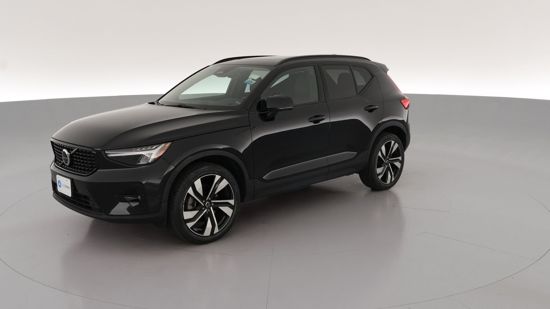 2024 Volvo XC40 vehicle photo