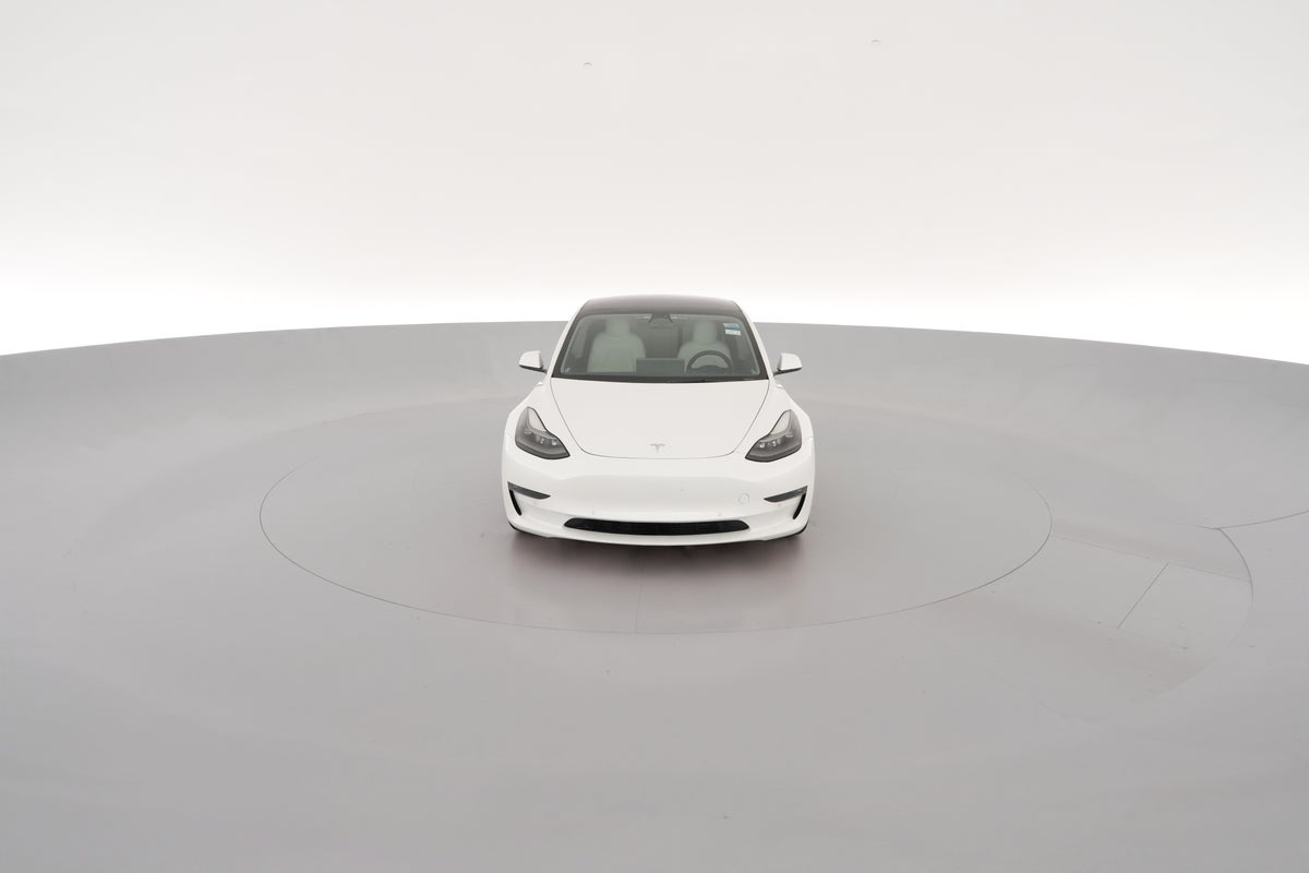 2022 Tesla Model 3 Long Range All-Wheel Drive in White — 360° view 1