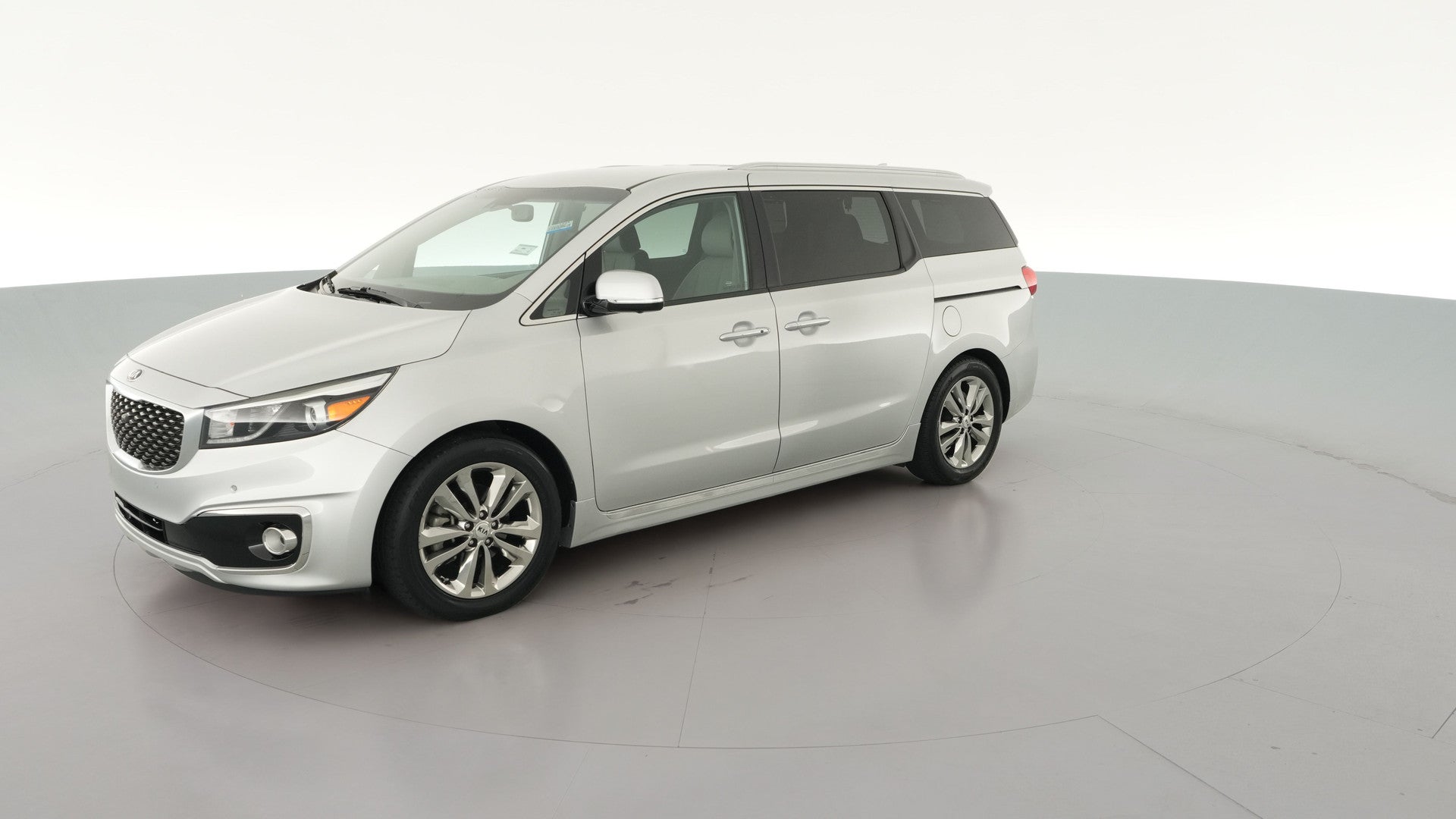 2018 Kia Sedona vehicle photo
