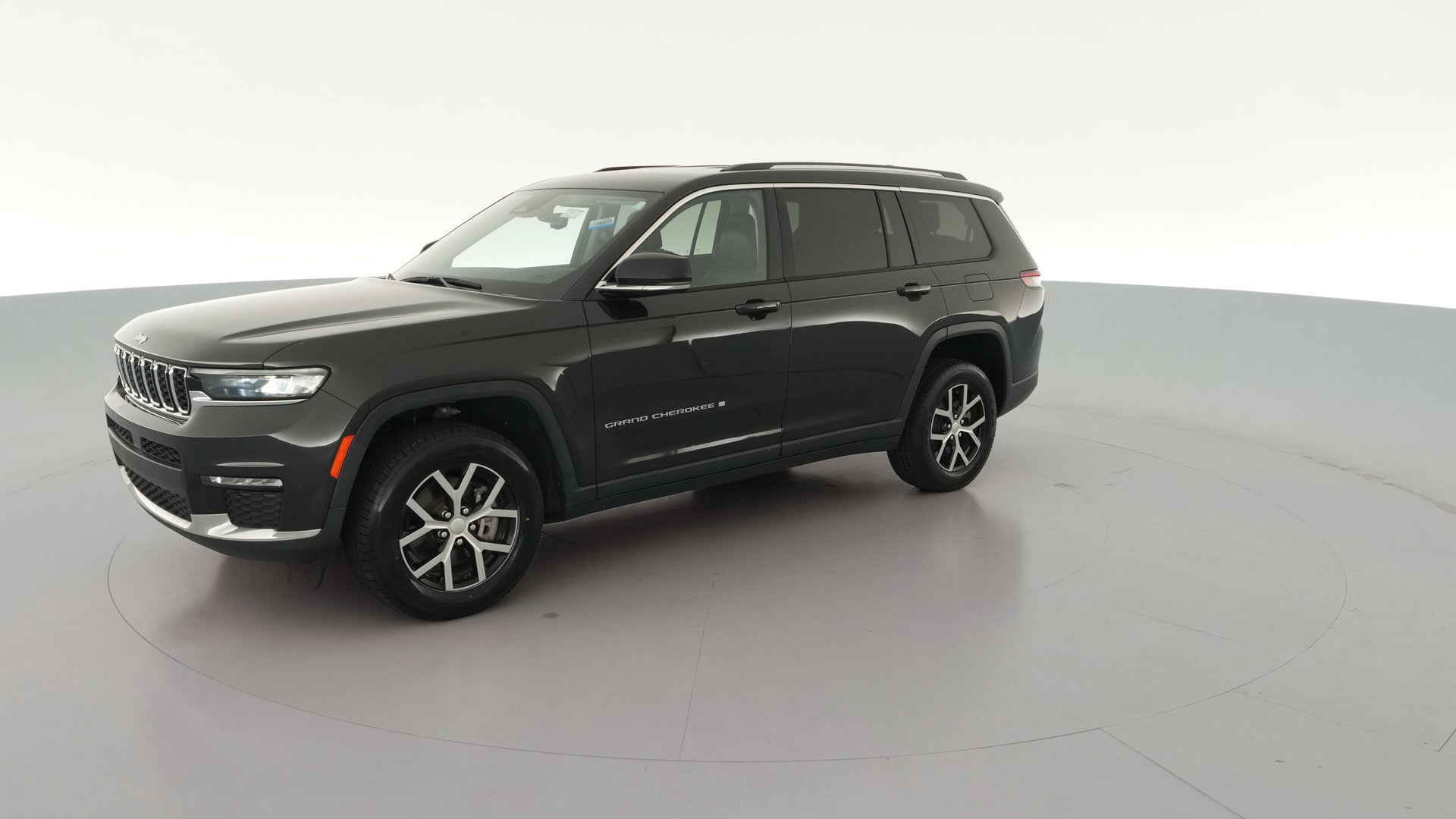 2023 Jeep Grand Cherokee L vehicle photo