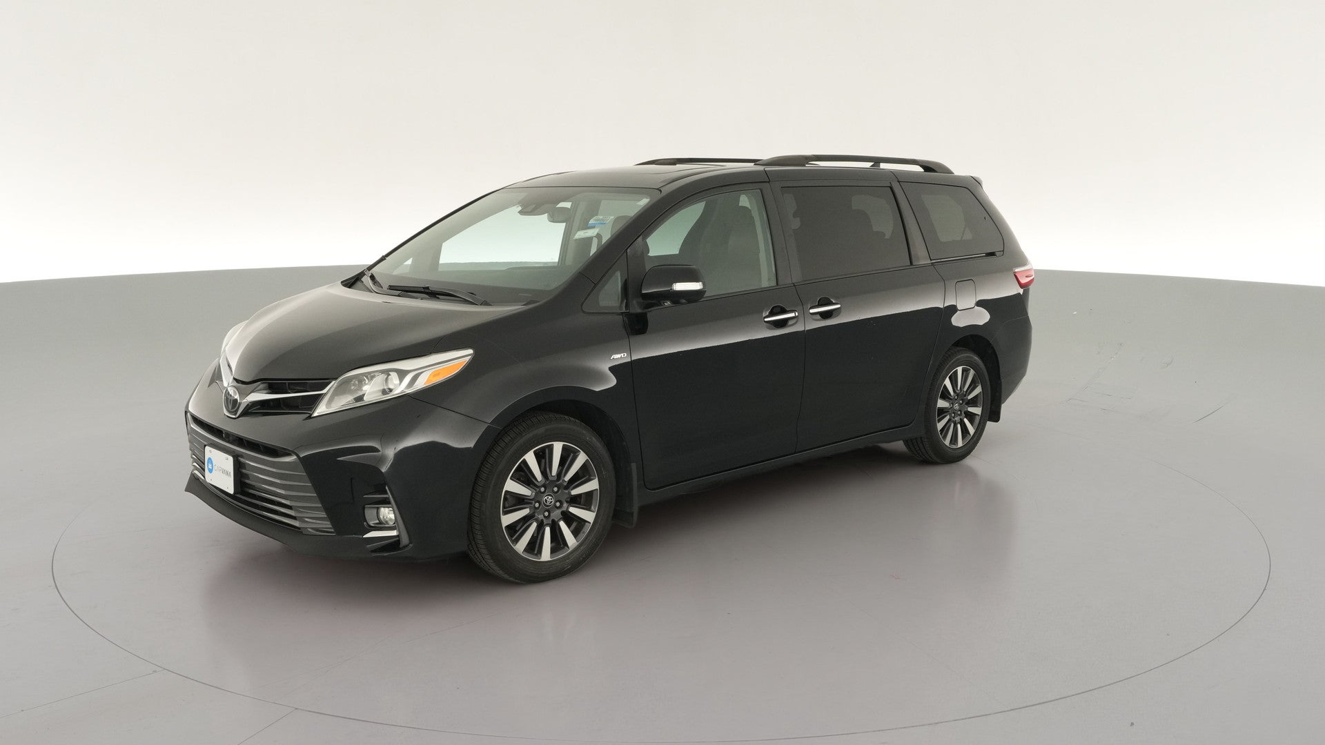 2019 Toyota Sienna vehicle photo