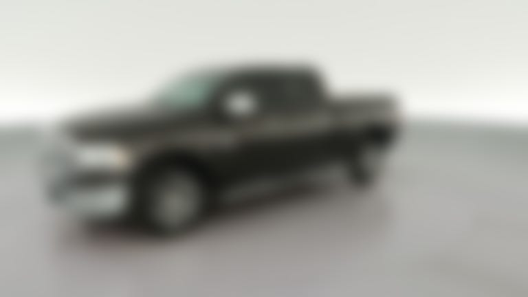 2016 Ram 1500 Crew Cab vehicle photo