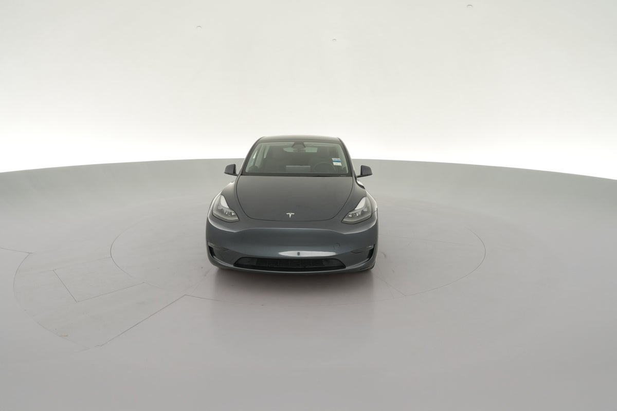 2023 Tesla Model Y Long Range All-Wheel Drive in Midnight Silver Metallic — 360° view 1