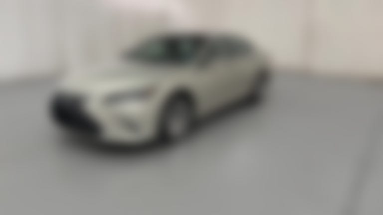2022 Lexus ES vehicle photo