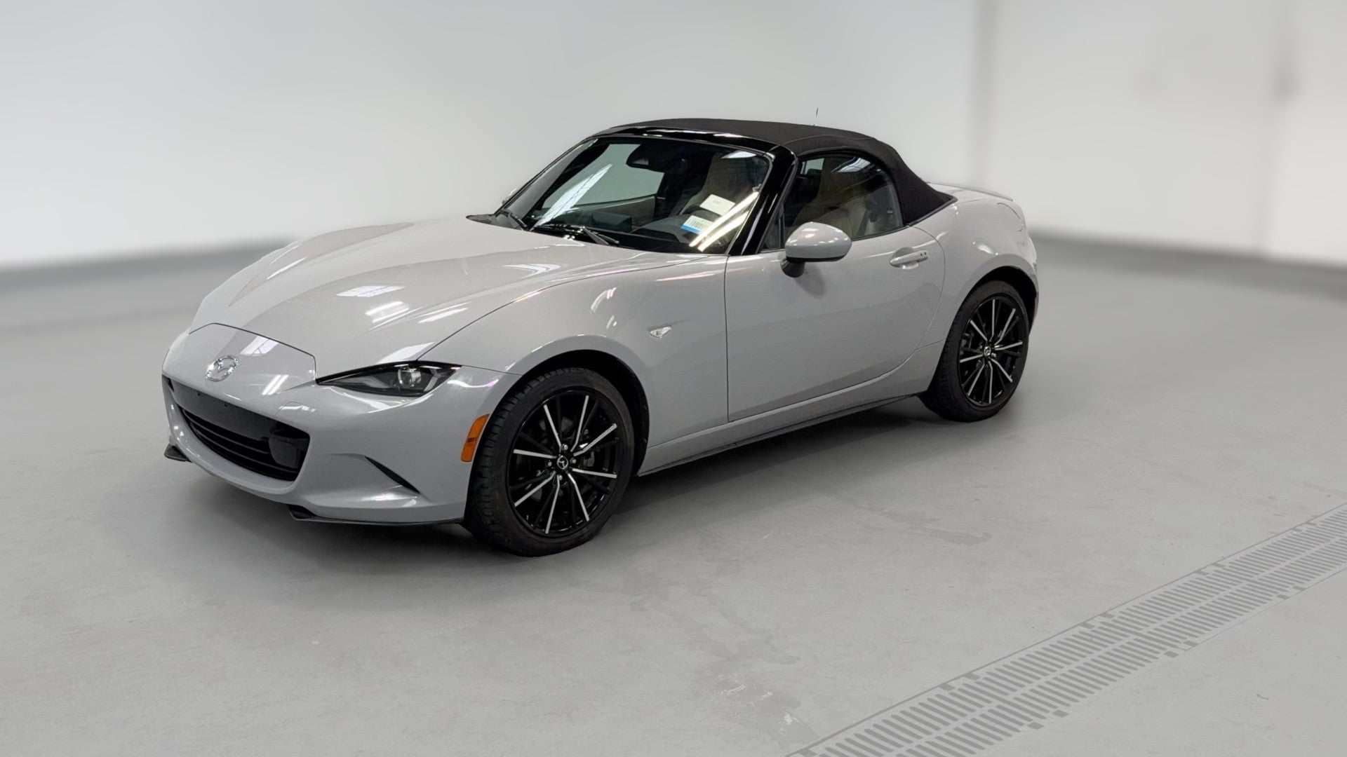 2024 MAZDA MX-5 Miata vehicle photo