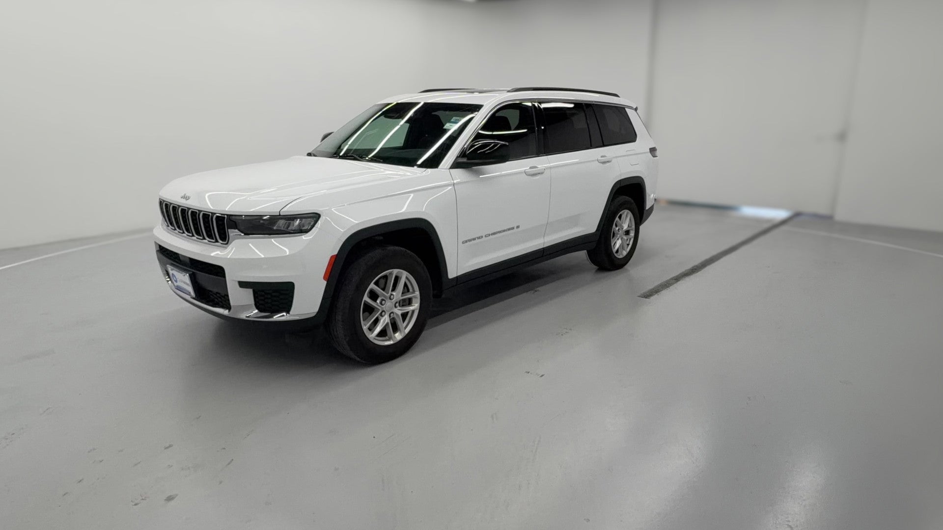 2025 Jeep Grand Cherokee L vehicle photo