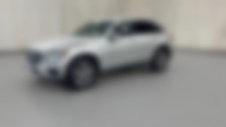 2017 Mercedes-Benz GLC vehicle photo