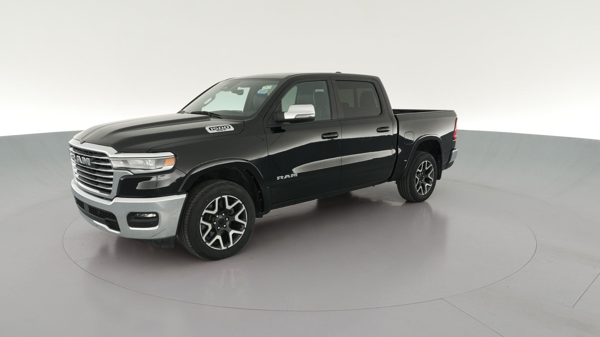 2025 Ram 1500 Crew Cab vehicle photo