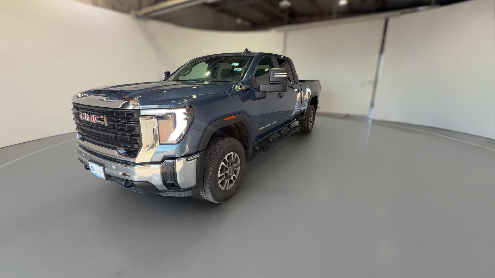 2025 GMC Sierra 3500 HD Crew Cab vehicle photo