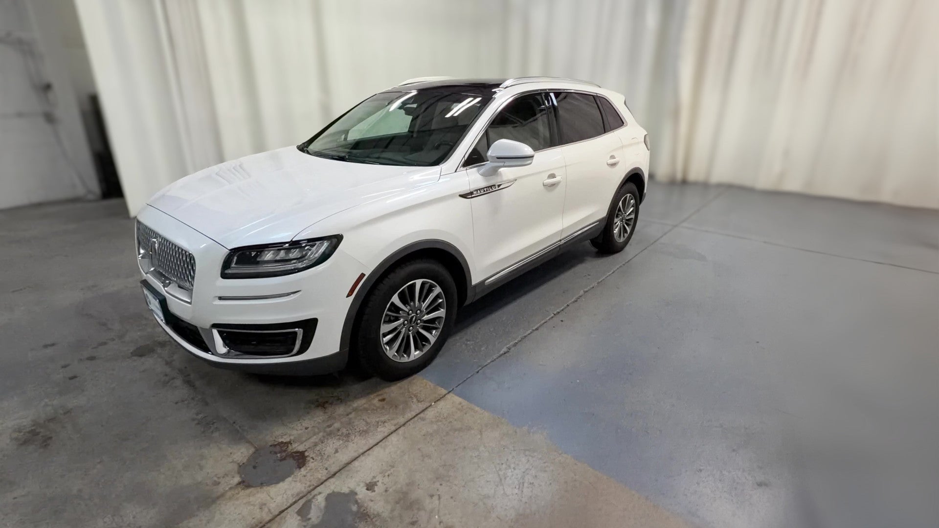 2019 Lincoln Nautilus vehicle photo