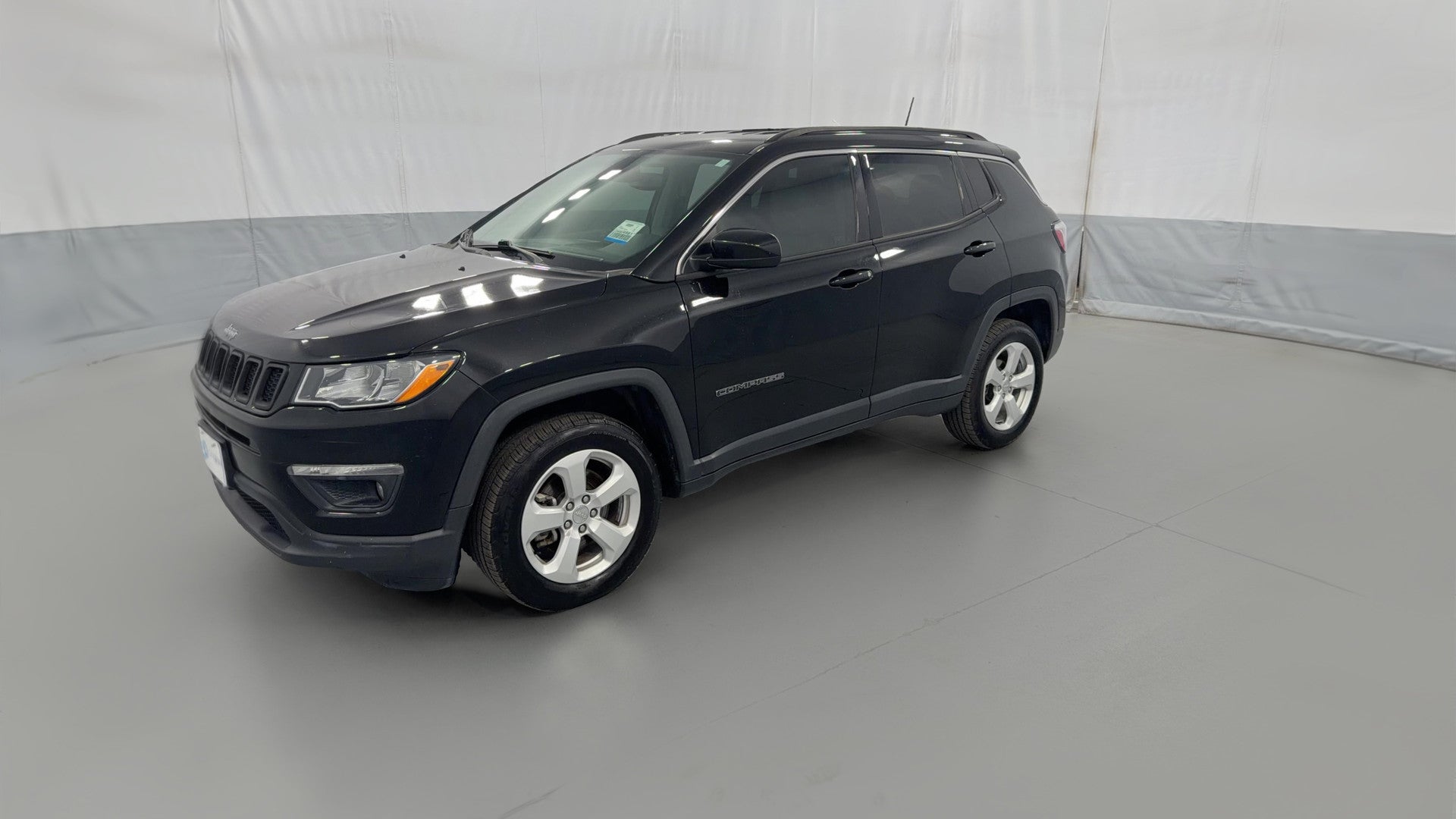 2019 Jeep Compass vehicle photo