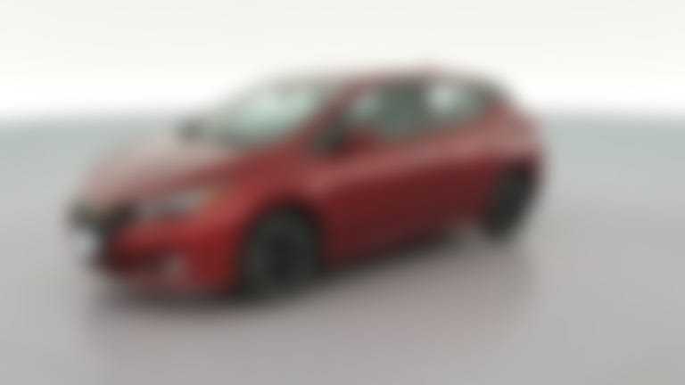 2025 Nissan LEAF vehicle photo