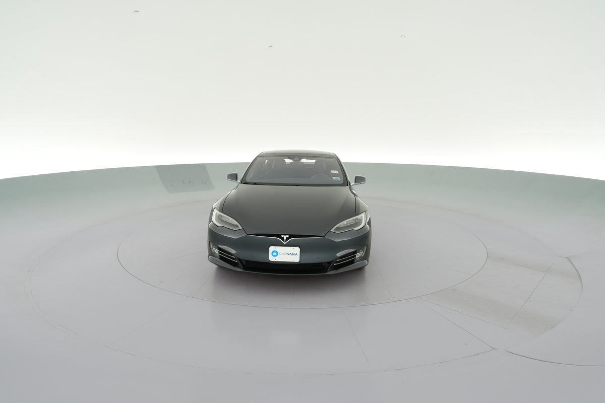 2016 Tesla Model S P90D in Midnight Silver Metallic — 360° view 1