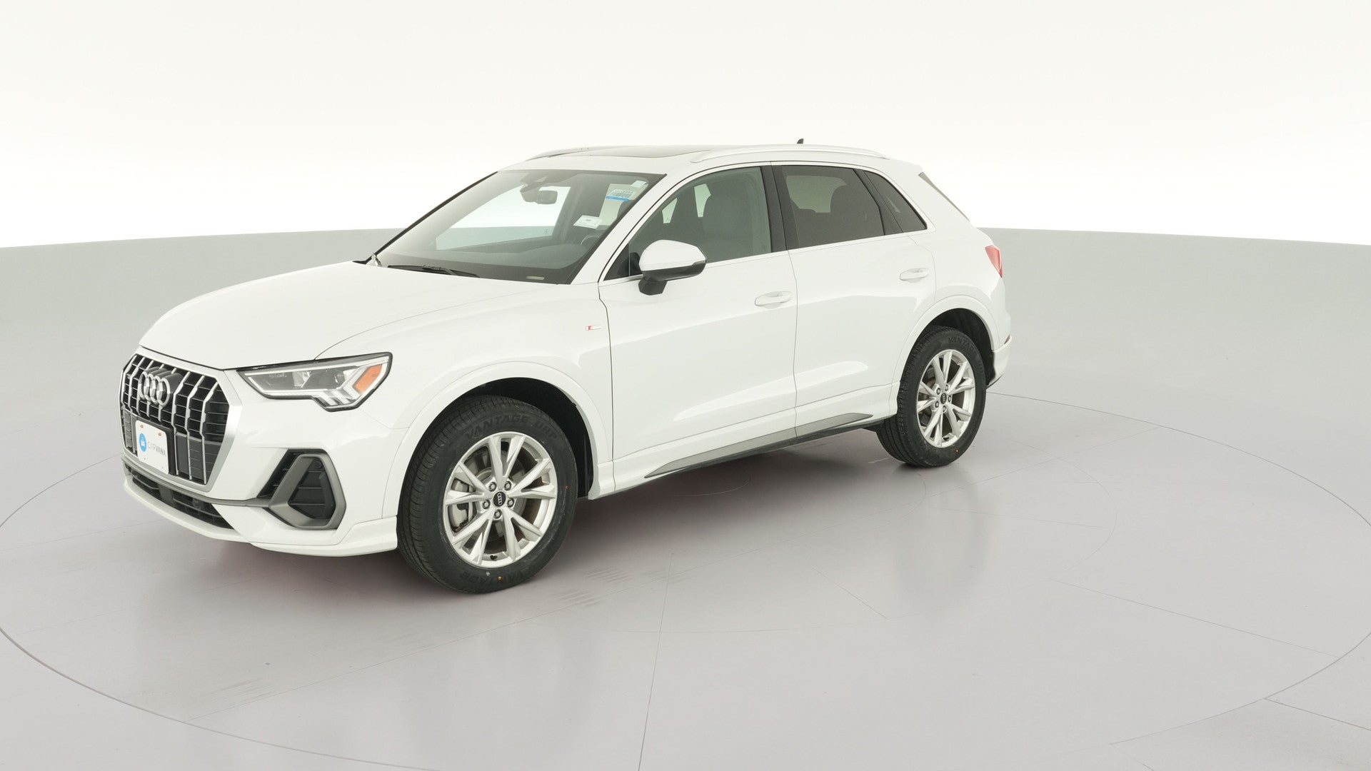 2025 Audi Q3 vehicle photo